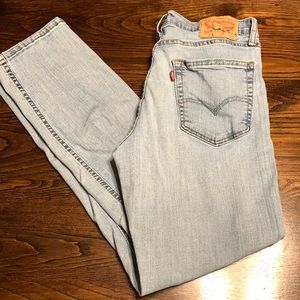 Levi’s 541 straight jeans 31x32